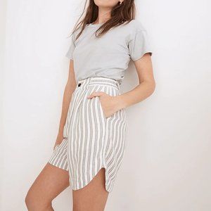 Madewell Linen-Blend Curved-Hem Shorts in Stripe